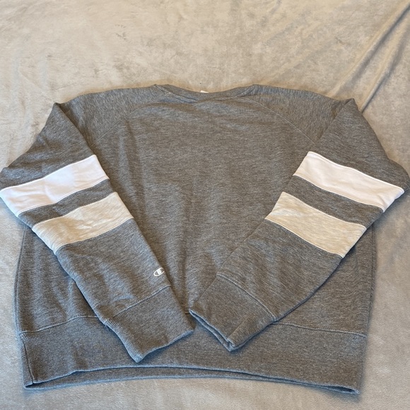 EUC CHAMPION ‘PURDUE’ sweatshirt Women’s XL - Picture 9 of 9